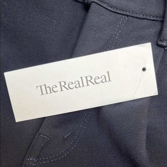 MOTHER Denim Pleated Trainer Pant in French Kissing - Picture 13 of 14